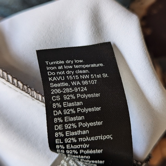 NWOT Kavu Tempe Shirt Rocky Mountain Tie Dye Medium Gorpcore Hiking Travel - Picture 7 of 8